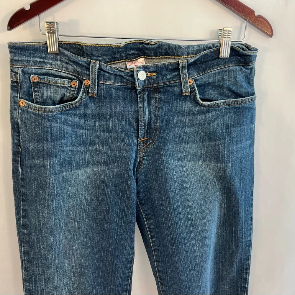 Lucky Brand Dungarees Jeans Mid Rise Flare Denim Women Jeans 10/30 Reg Dark Wash
